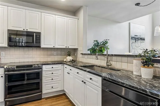 4348 S Queen Court Littleton, CO 80127