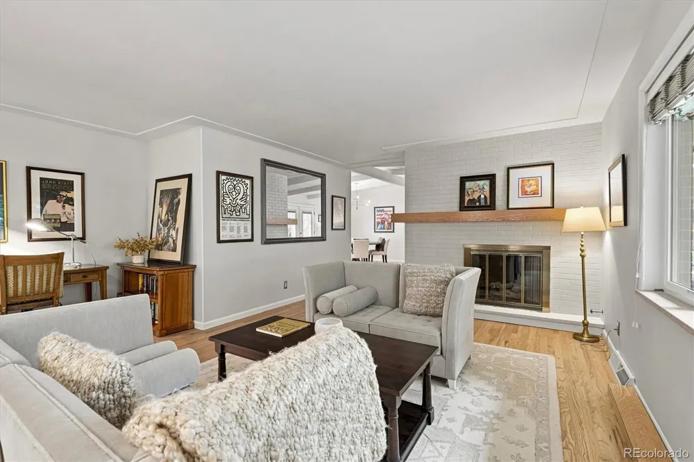 546 W Lake Avenue Littleton, CO 80120