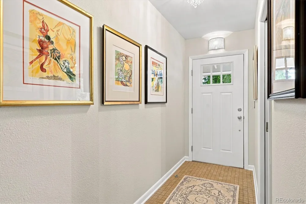 546 W Lake Avenue Littleton, CO 80120