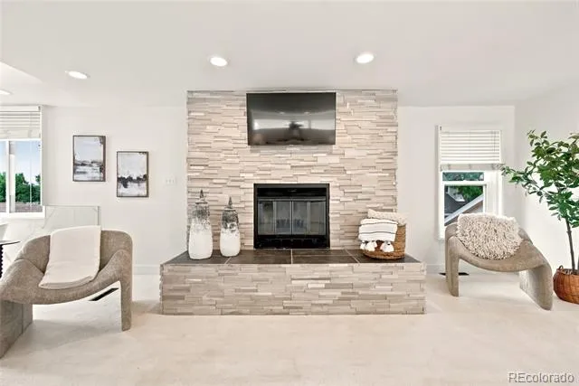 7572 S Rosemary Circle Englewood, CO 80112