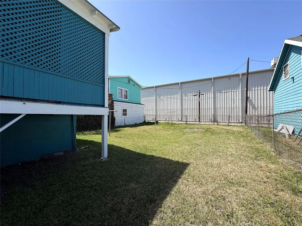 3716 Avenue K Galveston, TX 77550