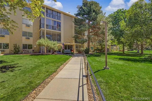 13635 E Bates Avenue #403 Aurora, CO 80014
