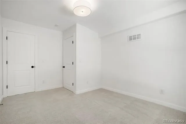 2112 9th Avenue Longmont, CO 80501