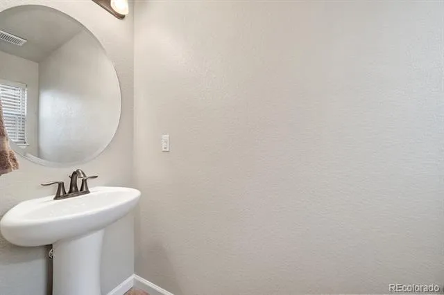 8197 Mockorange Colorado Springs, CO 80908