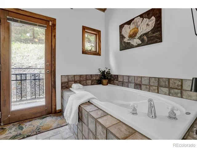 13910 Saint Vrain Drive Lyons, CO 80540