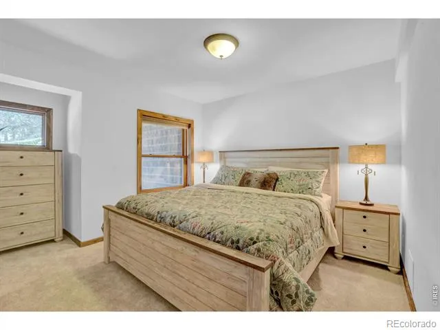13910 Saint Vrain Drive Lyons, CO 80540