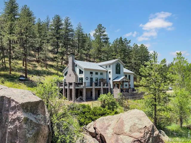 13910 Saint Vrain Drive Lyons, CO 80540