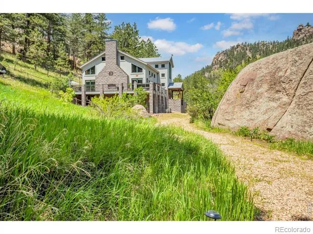 13910 Saint Vrain Drive Lyons, CO 80540
