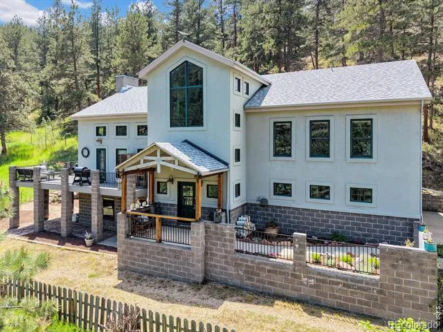 13910 Saint Vrain Drive Lyons, CO 80540