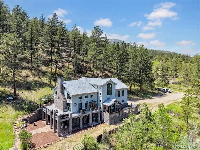 13910 Saint Vrain Drive Lyons, CO 80540