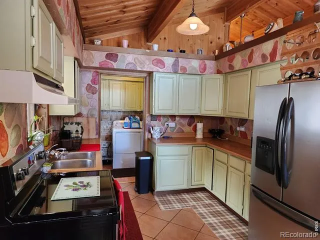 88 Pinyon Trail Estes Park, CO 80517