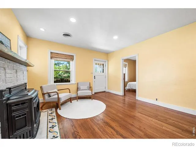 439 42nd Street SW Loveland, CO 80537
