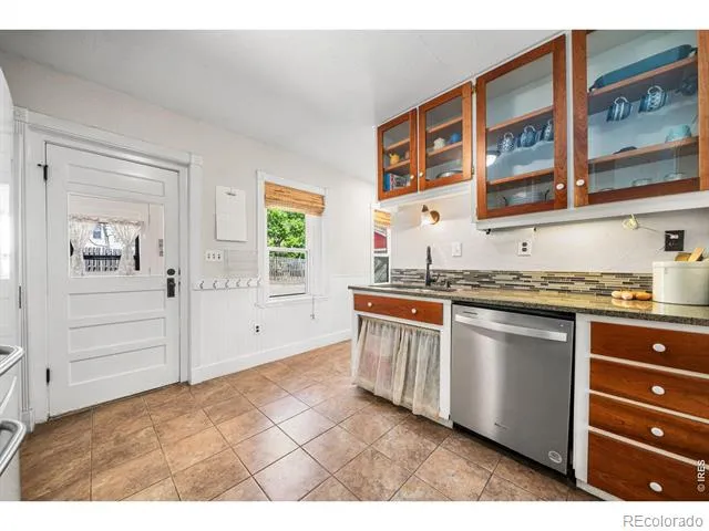 439 42nd Street SW Loveland, CO 80537