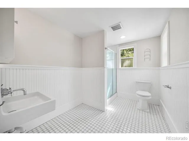 439 42nd Street SW Loveland, CO 80537