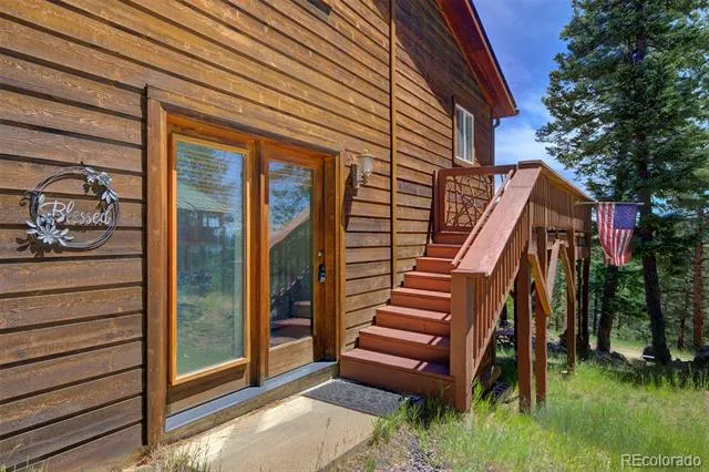 33508 Persistence Avenue Pine, CO 80470