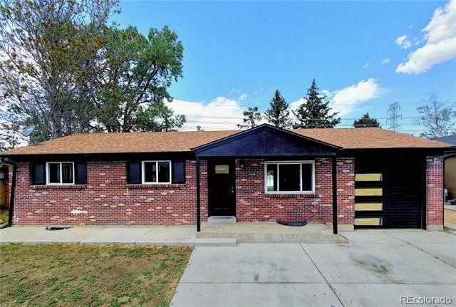 12321 Randolph Place Denver, CO 80239