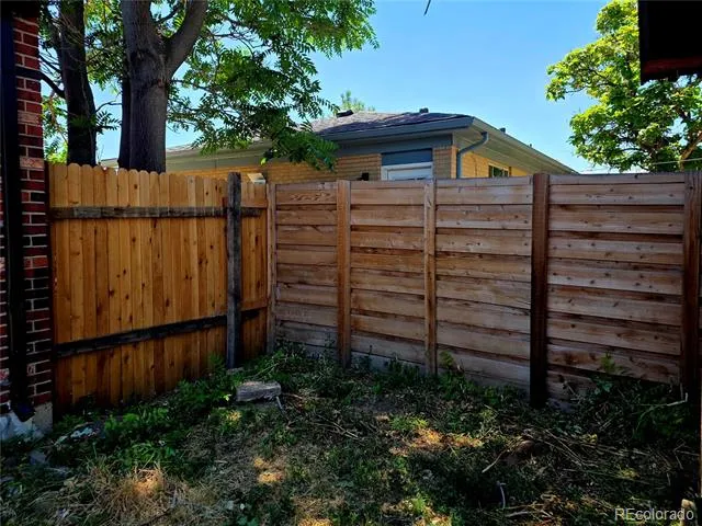 12321 Randolph Place Denver, CO 80239