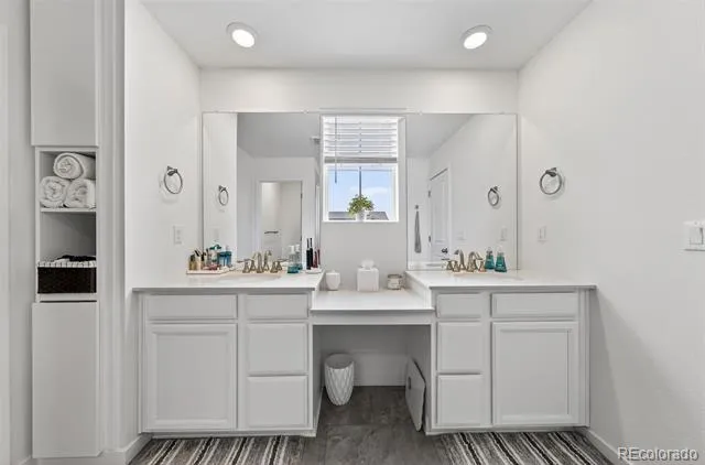 10244 Ursula Court Commerce City, CO 80022