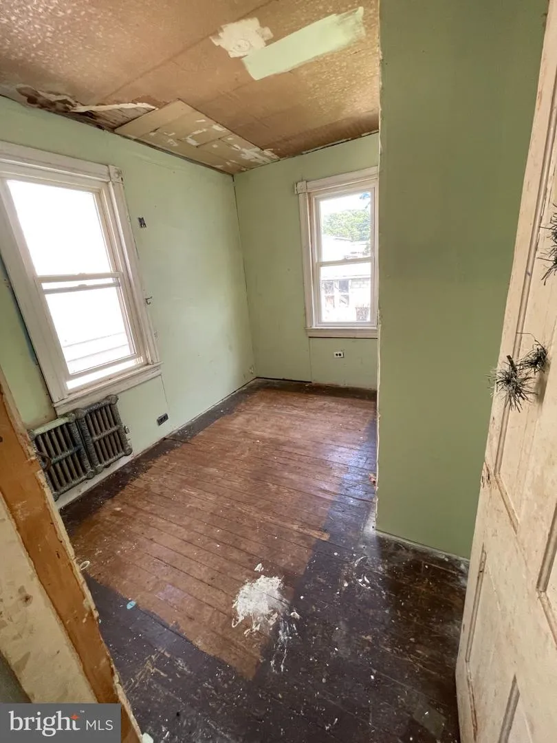 807 MARKET STREET Ashland, PA 17921