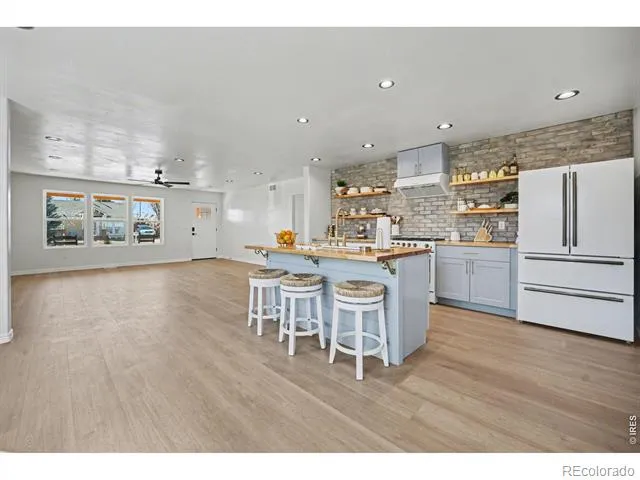 125 6th Street Dacono, CO 80514