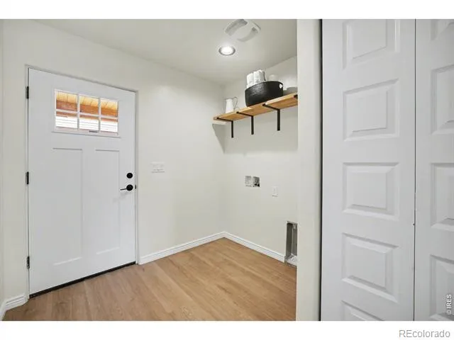 125 6th Street Dacono, CO 80514