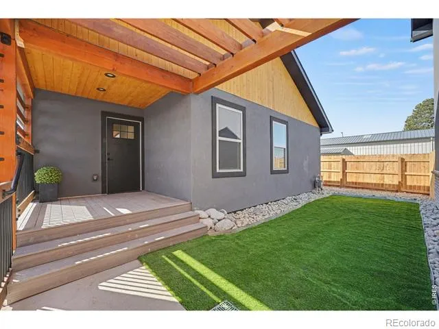 125 6th Street Dacono, CO 80514