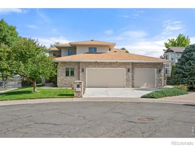 977 Thorncreek Court Thornton, CO 80241