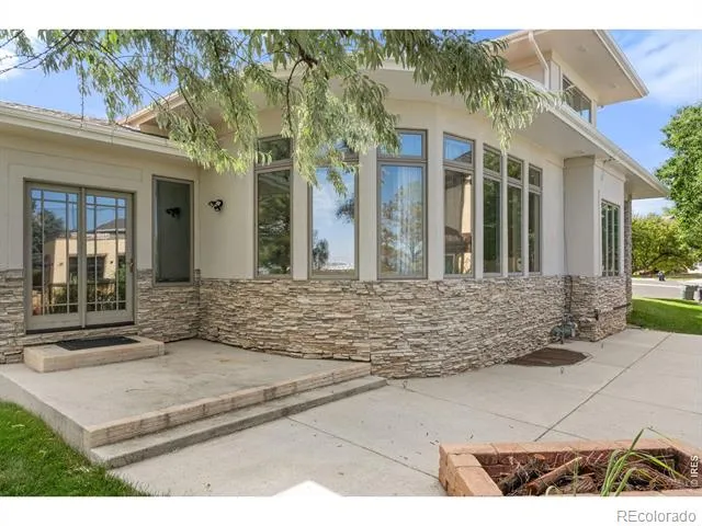 977 Thorncreek Court Thornton, CO 80241