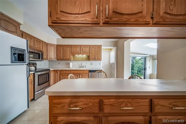 380 S Uvalda Street Aurora, CO 80012