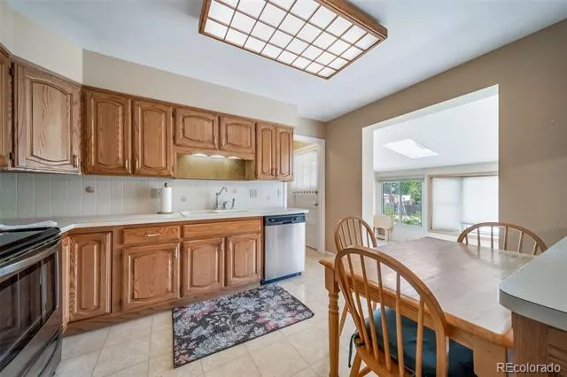 380 S Uvalda Street Aurora, CO 80012