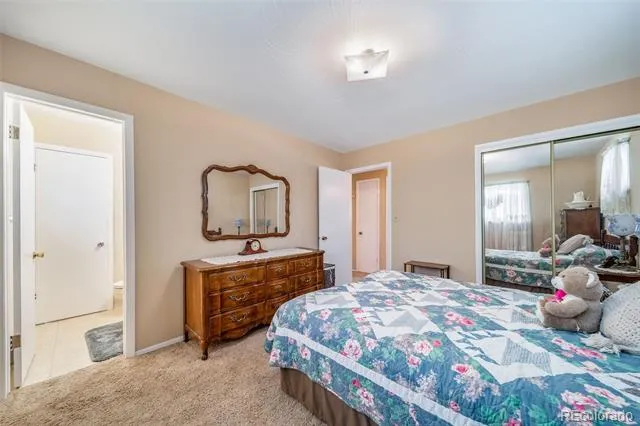 380 S Uvalda Street Aurora, CO 80012