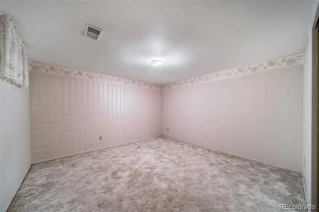 380 S Uvalda Street Aurora, CO 80012