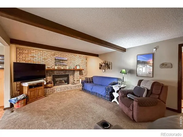 2806 Lake Park Way Longmont, CO 80503