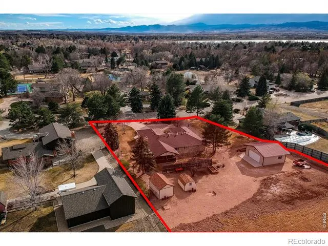 2806 Lake Park Way Longmont, CO 80503