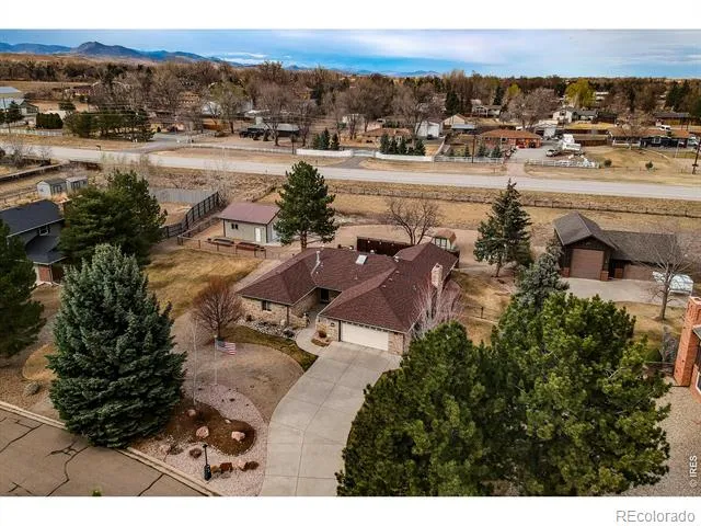 2806 Lake Park Way Longmont, CO 80503