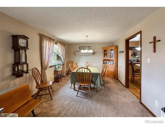 2806 Lake Park Way Longmont, CO 80503