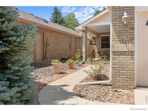 809 Zweck Court