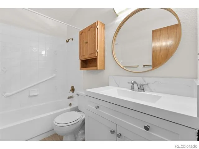 809 Zweck Court Longmont, CO 80503
