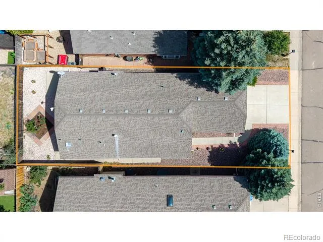 809 Zweck Court Longmont, CO 80503