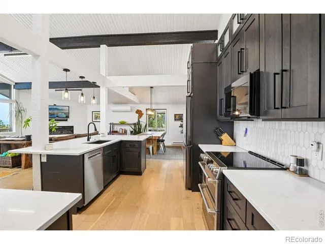 8473 Stoneridge Terrace Boulder, CO 80302