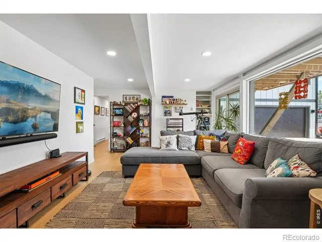 8473 Stoneridge Terrace Boulder, CO 80302