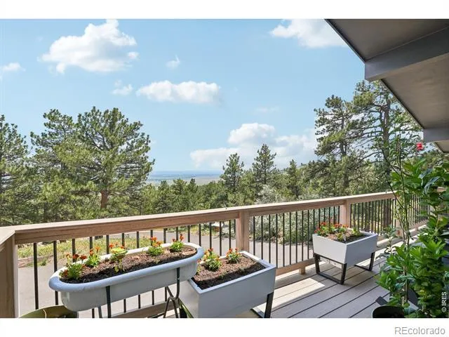 8473 Stoneridge Terrace Boulder, CO 80302