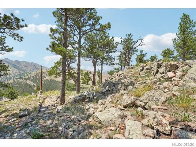 8473 Stoneridge Terrace Boulder, CO 80302