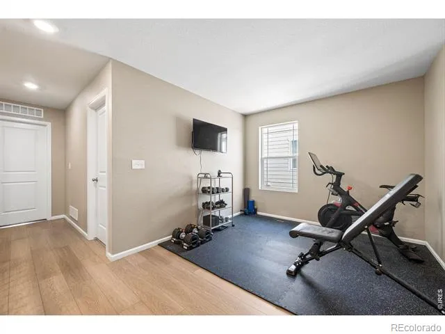 2478 Winding Drive Longmont, CO 80504