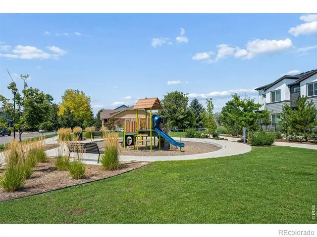 2478 Winding Drive Longmont, CO 80504