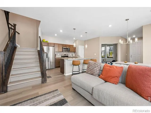 2478 Winding Drive Longmont, CO 80504