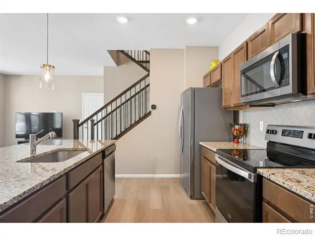 2478 Winding Drive Longmont, CO 80504