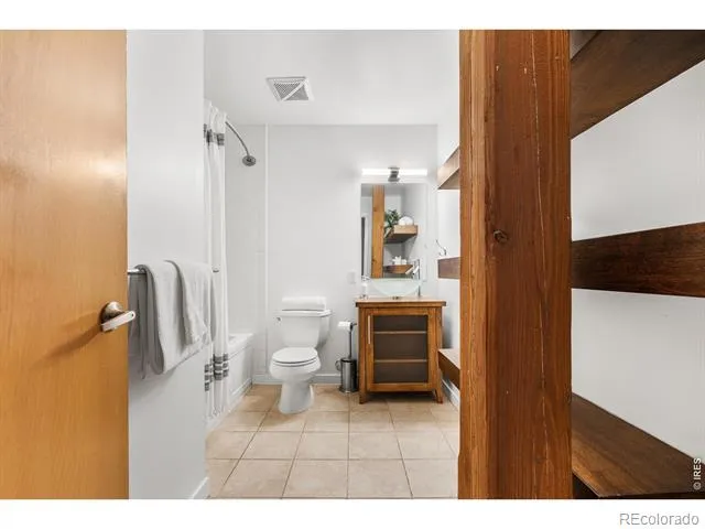 2501 Grove Street #101 Denver, CO 80211