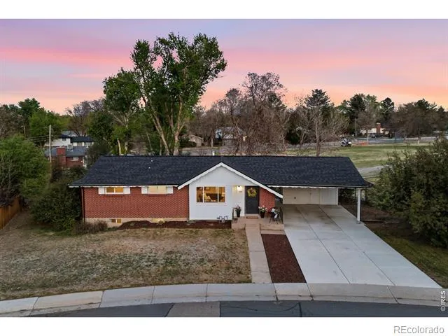 3148 E Maplewood Avenue Centennial, CO 80121