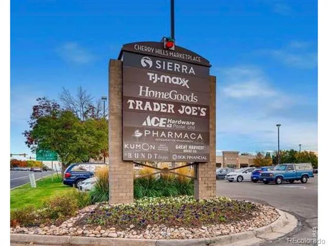 3148 E Maplewood Avenue Centennial, CO 80121